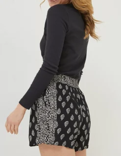 Women FatFace Shorts|Flippy Batik Floral Shorts