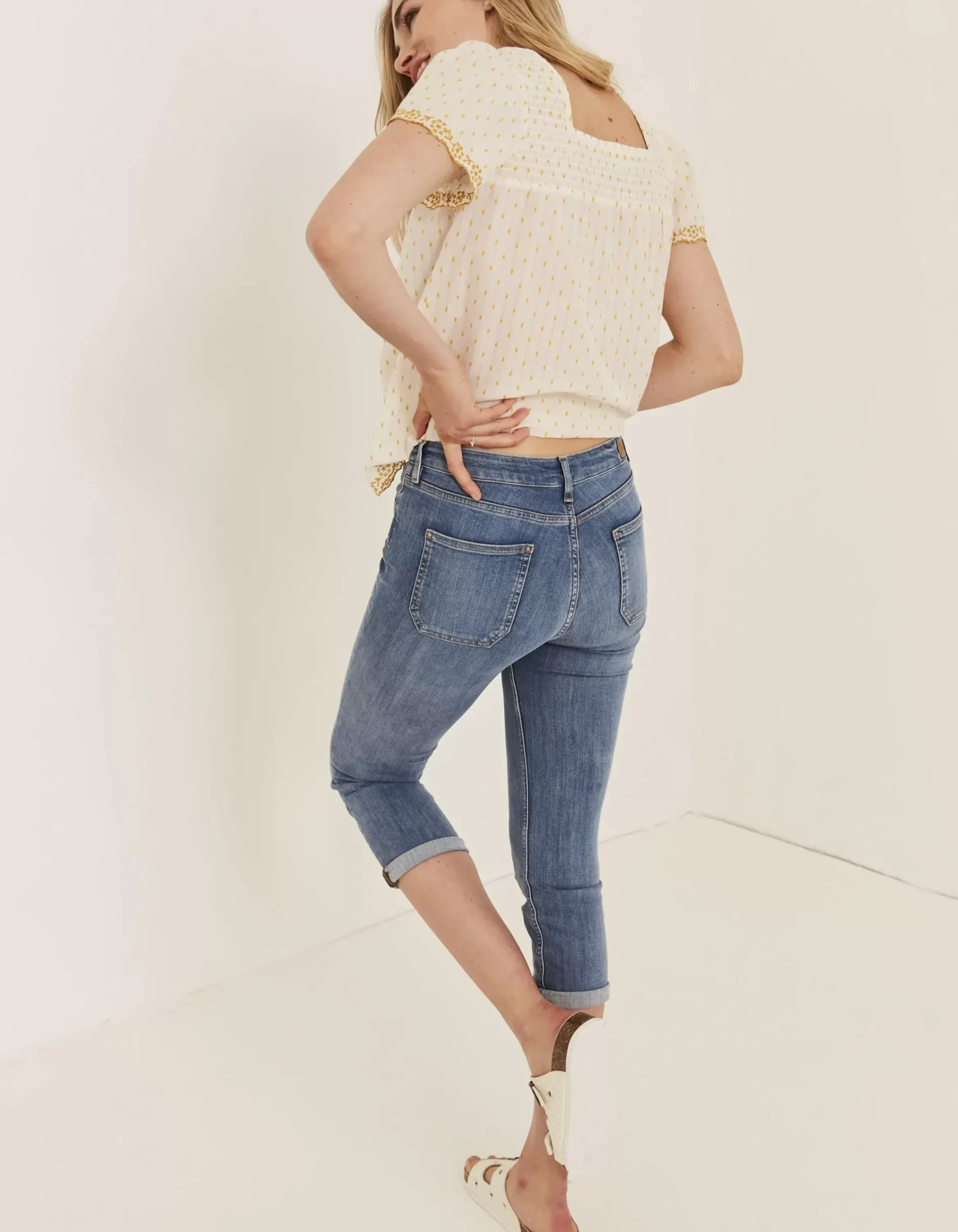 Women FatFace Trousers & Leggings|Hertford Skinny Denim Capri Crops
