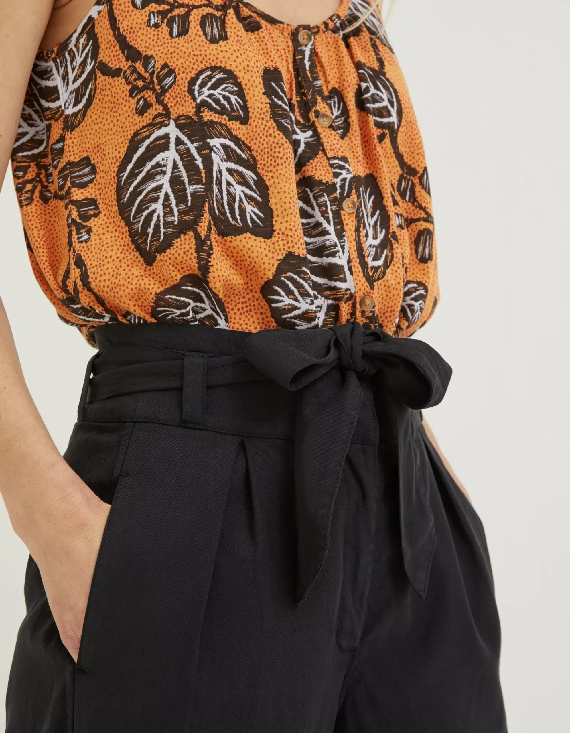 Women FatFace Trousers & Leggings|Mina Crop Trouser
