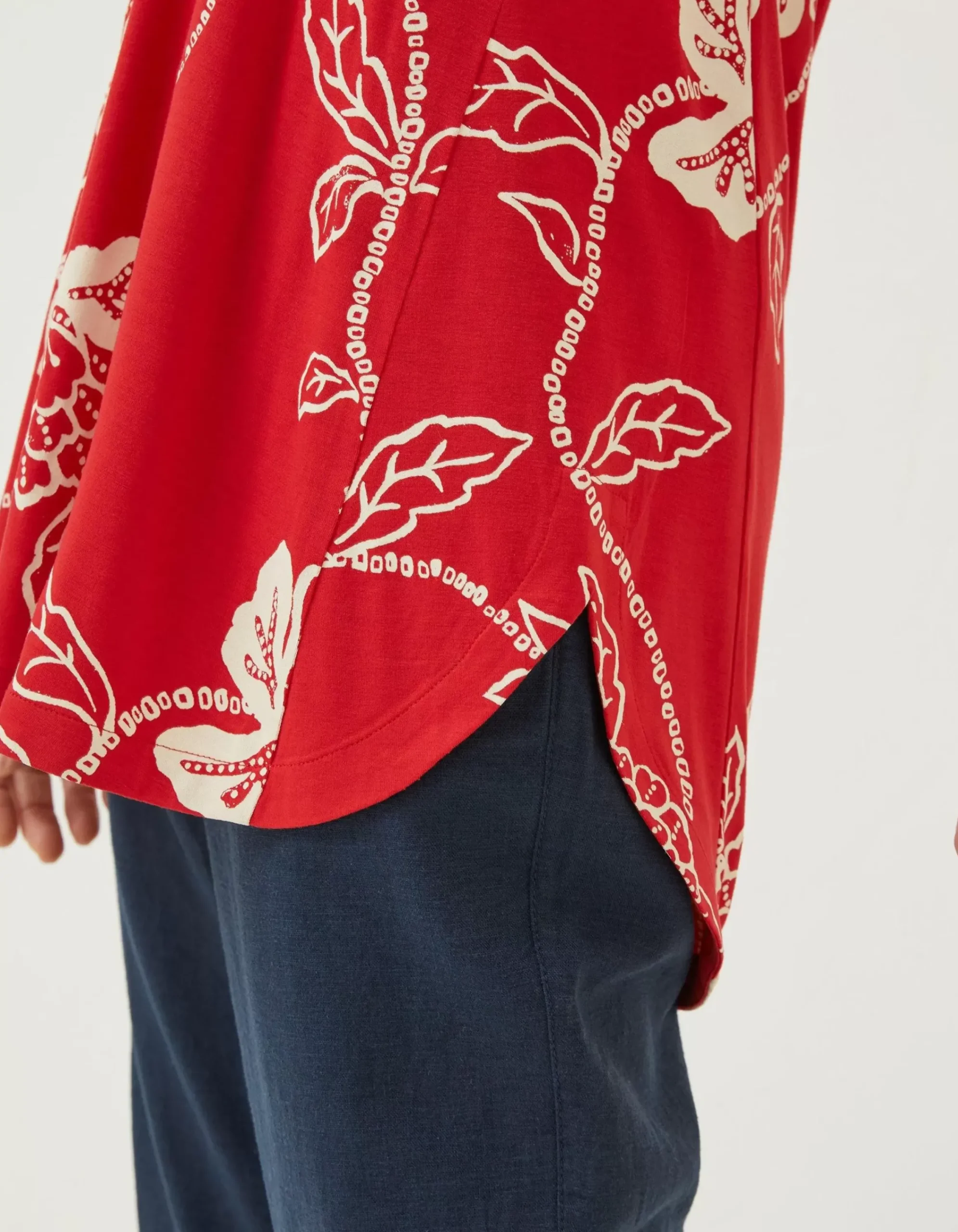 Women FatFace Tops & T-Shirts|Rosie Batik Longline Top