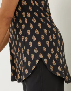 Women FatFace Tops & T-Shirts|Rosie Woodblock Longline Top