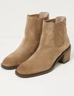 Women FatFace View All|Zara Block Heel Chelsea Boot